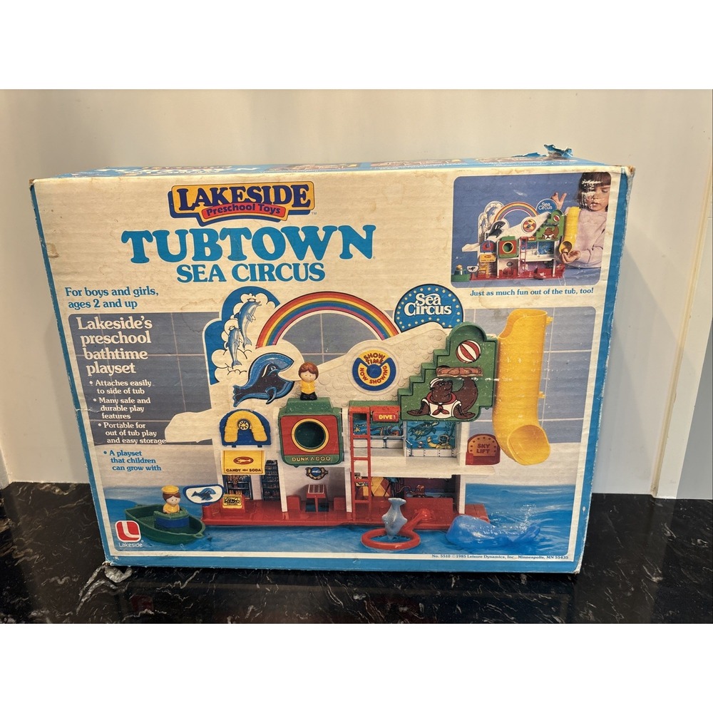 Vintage 1985 Lakeside Tubtown Sea Circus with Box - Read